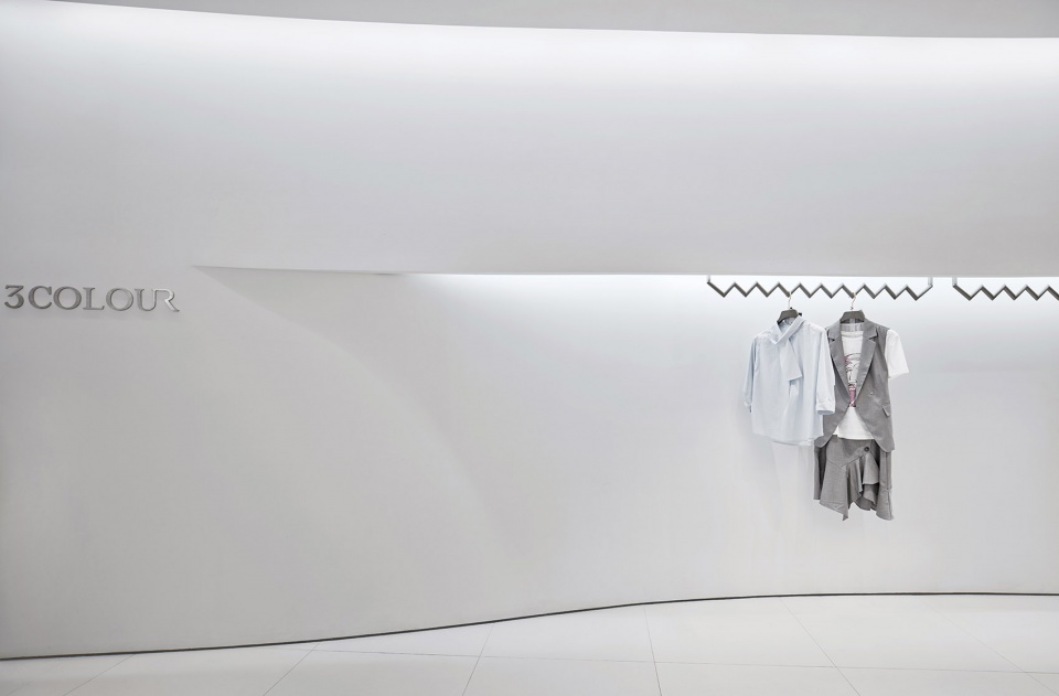 3colour clothing store china by sgd office
