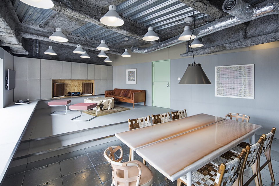 toys factory by schemata architects