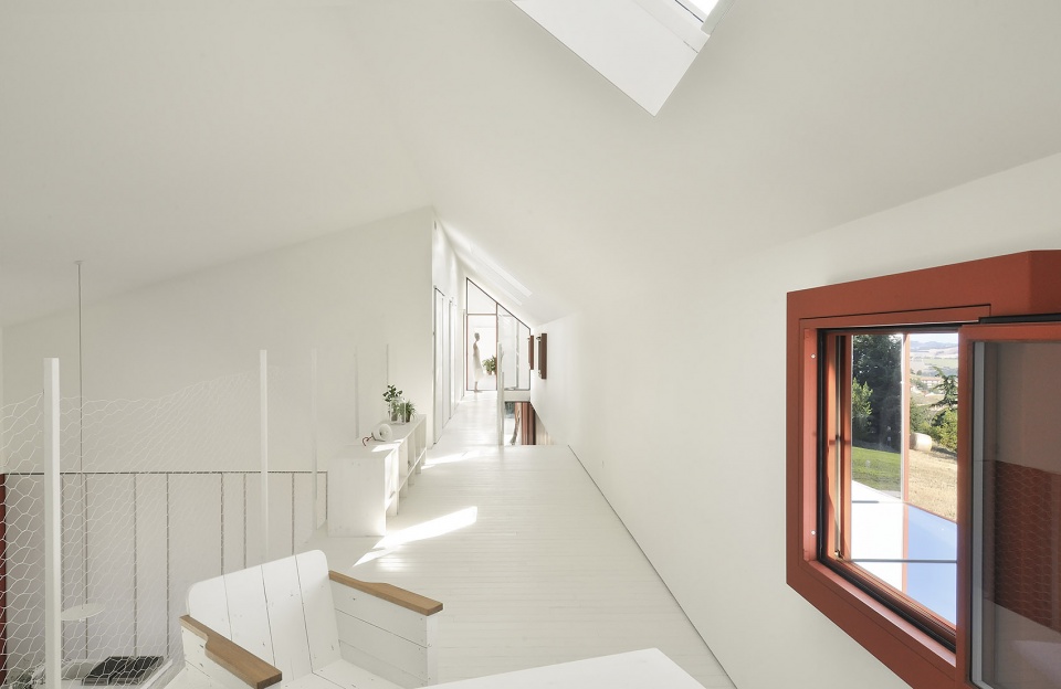 border crossing house by simone subissati architects