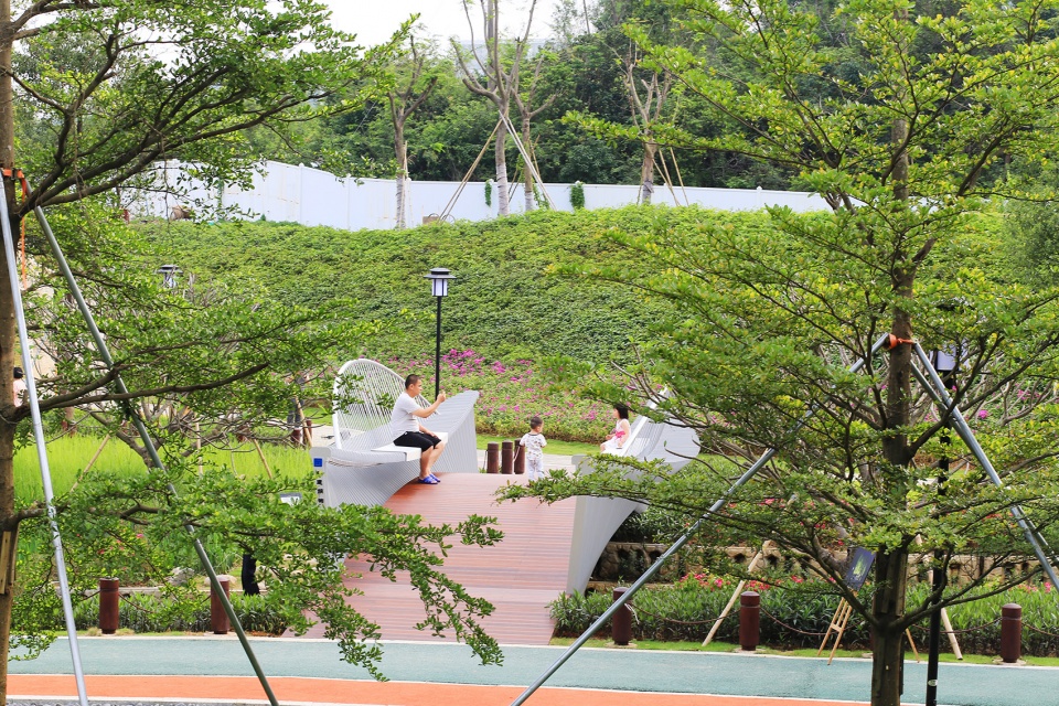 shenzhen hetang wetland park footbridge china by cscec steel