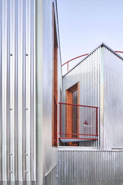 single family house in la floresta barcelona by arquitectura g