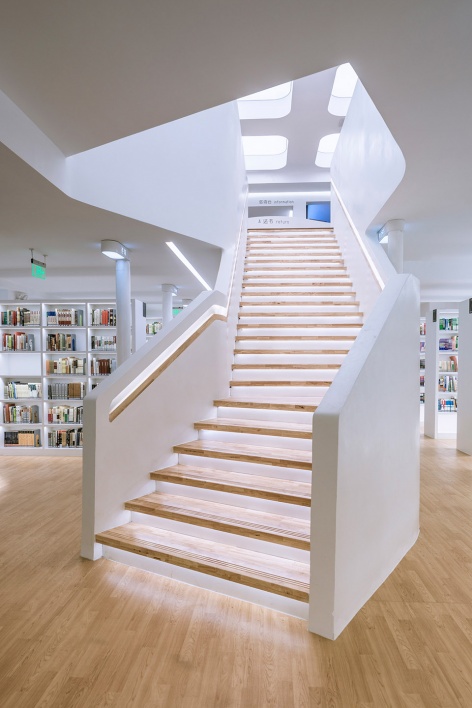 garden of books jingshan school library renovation by hui yin design research