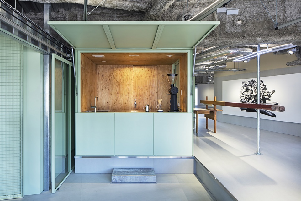 toys factory by schemata architects