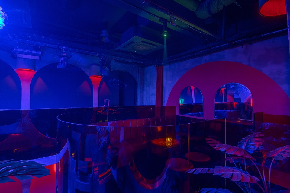 molly club by jh architecture