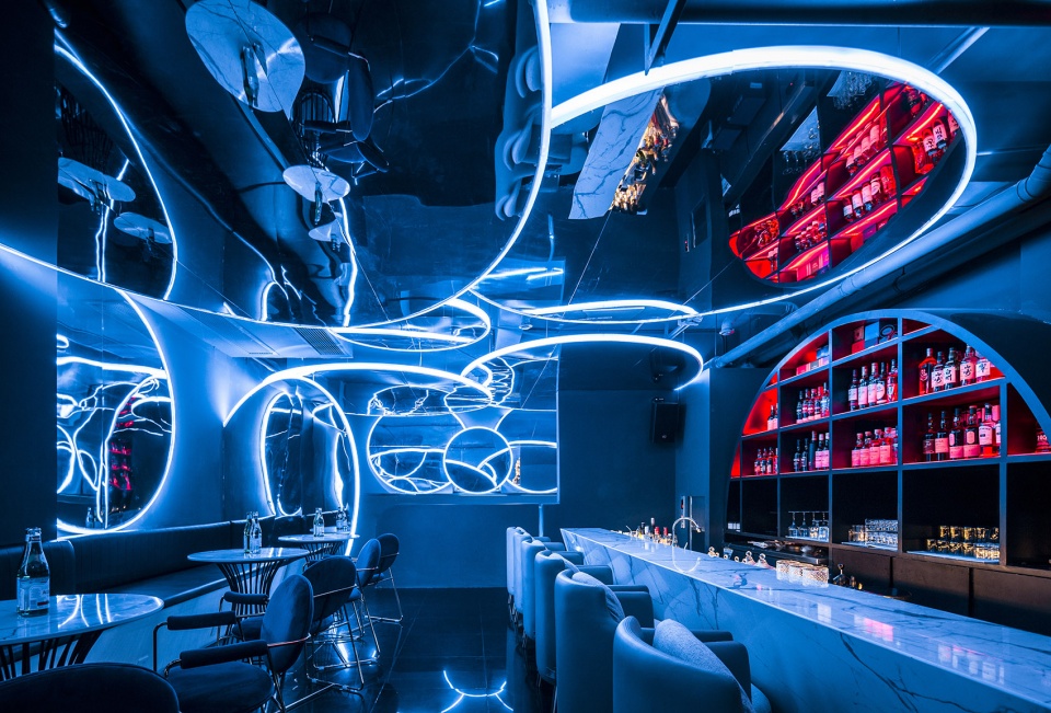 noisy bank china by nanjing linear architecture