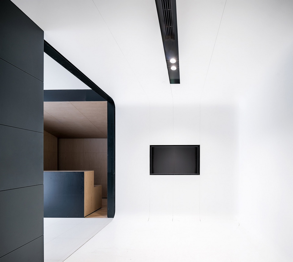 renovation design on the top floor of previous world expo joint pavilion no 3 china by dutstudio
