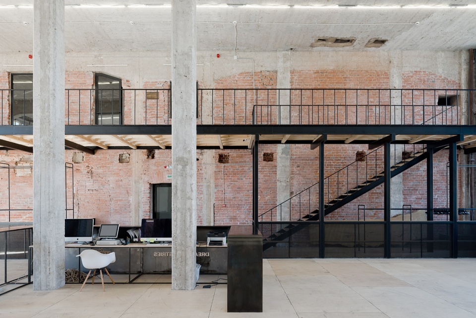 DI Telegraph by Archiproba Studios