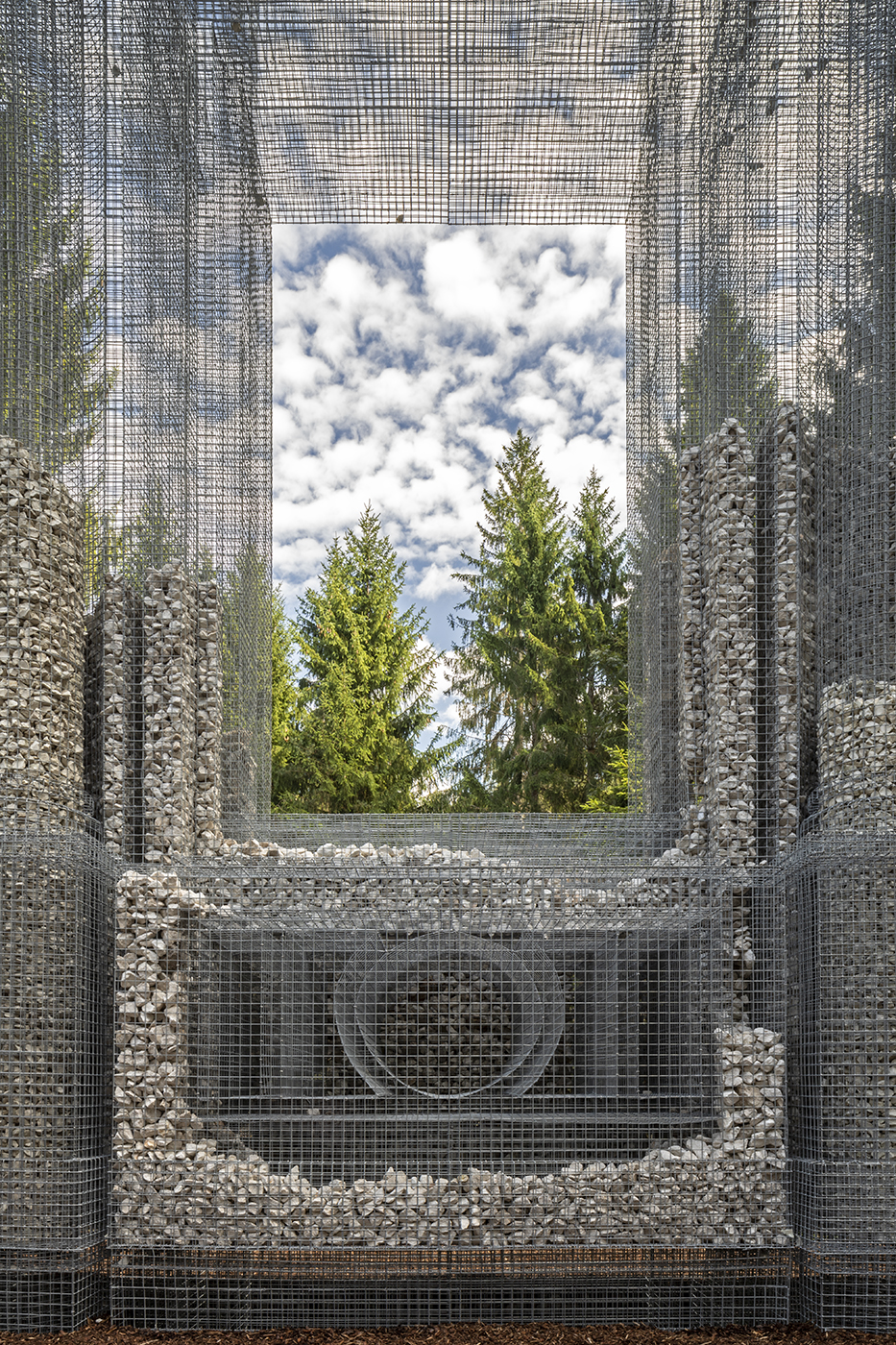 simbiosi by edoardo tresoldi