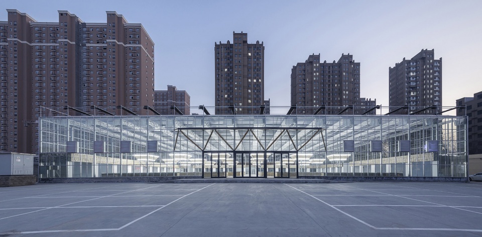 temporary site of shengli market china by luo studio