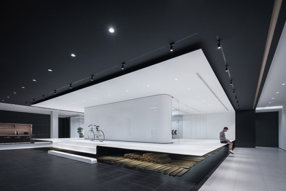 renovation design on the top floor of previous world expo joint pavilion no 3 china by dutstudio