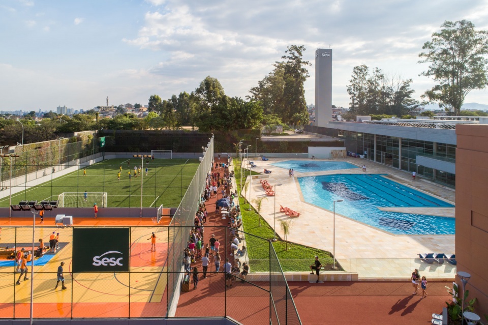 sesc guarulhos by dal pian arquitetos