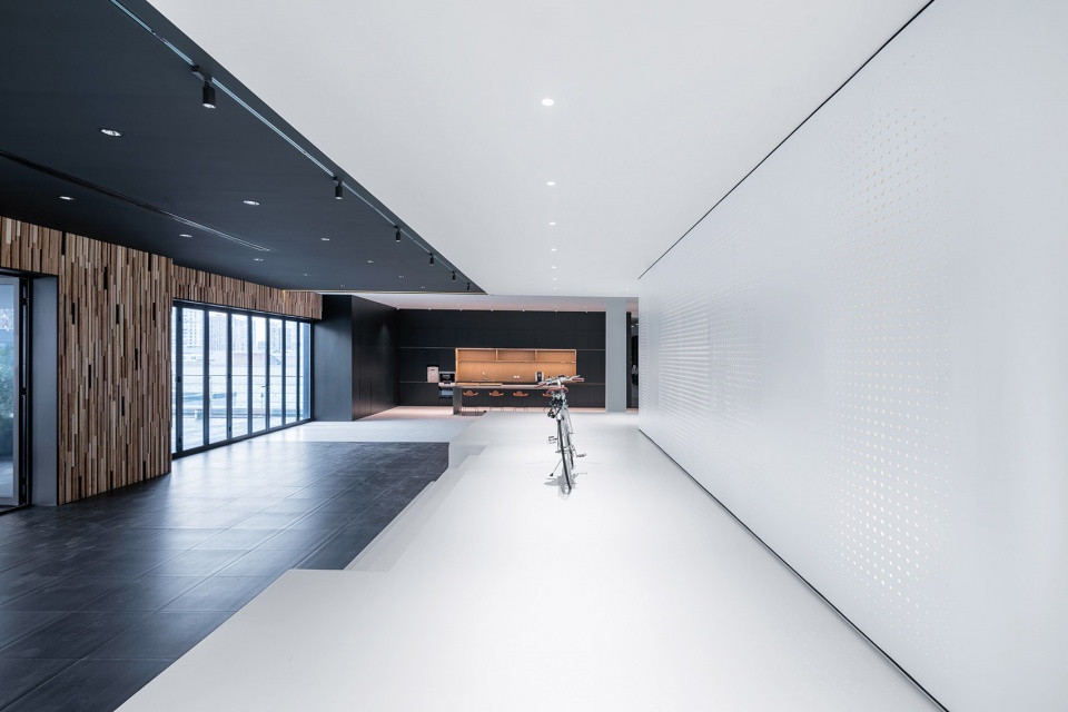 renovation design on the top floor of previous world expo joint pavilion no 3 china by dutstudio