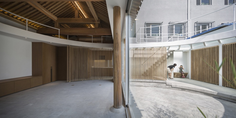 two in one courtyard china by urbanus