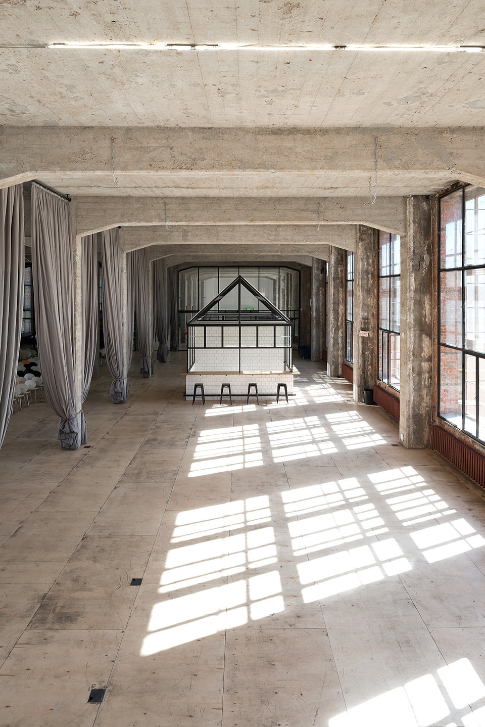 DI Telegraph by Archiproba Studios