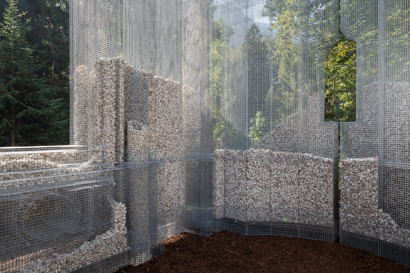 simbiosi by edoardo tresoldi