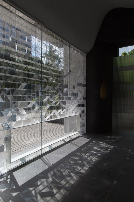 daily under the eaves china by mur mur lab