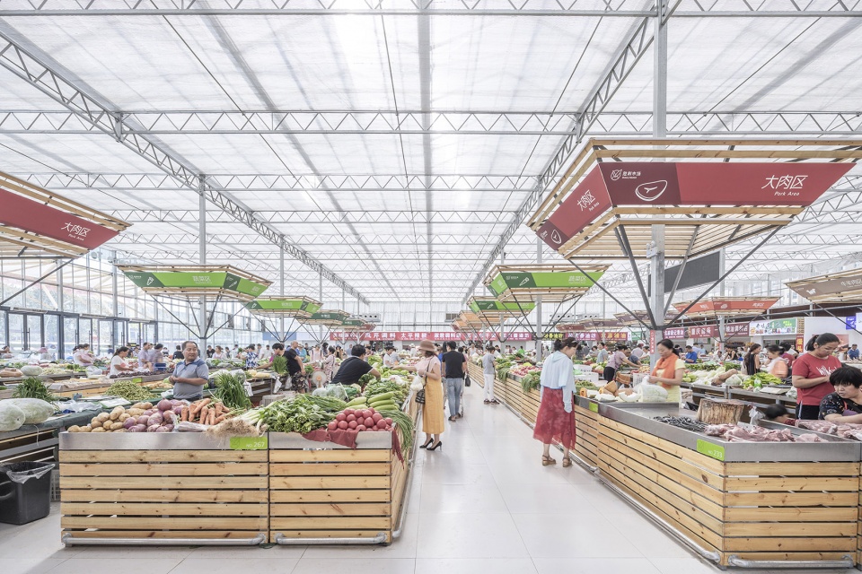 temporary site of shengli market china by luo studio