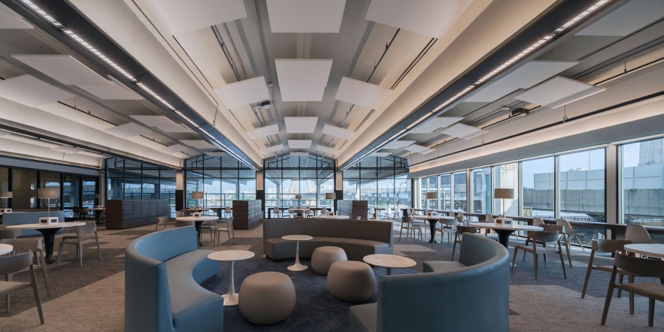 Bank of Thailand Learning Centre by Creative Crews Ltd.