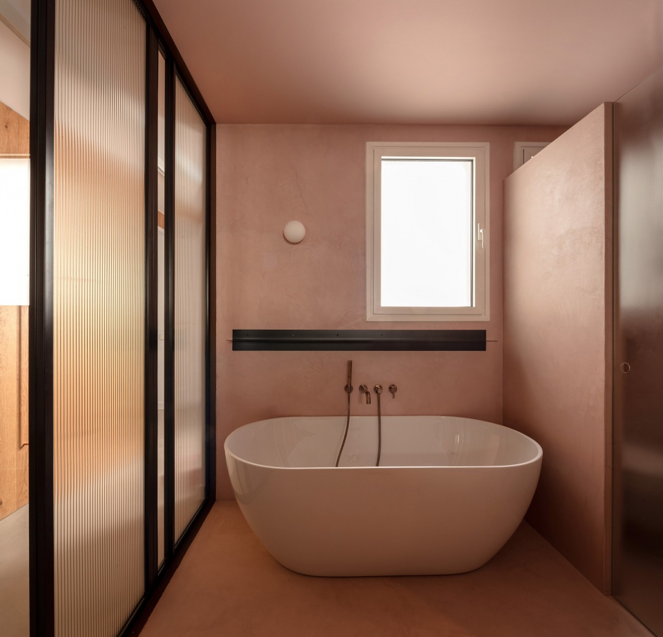 atic aribau by raul sanchez architects