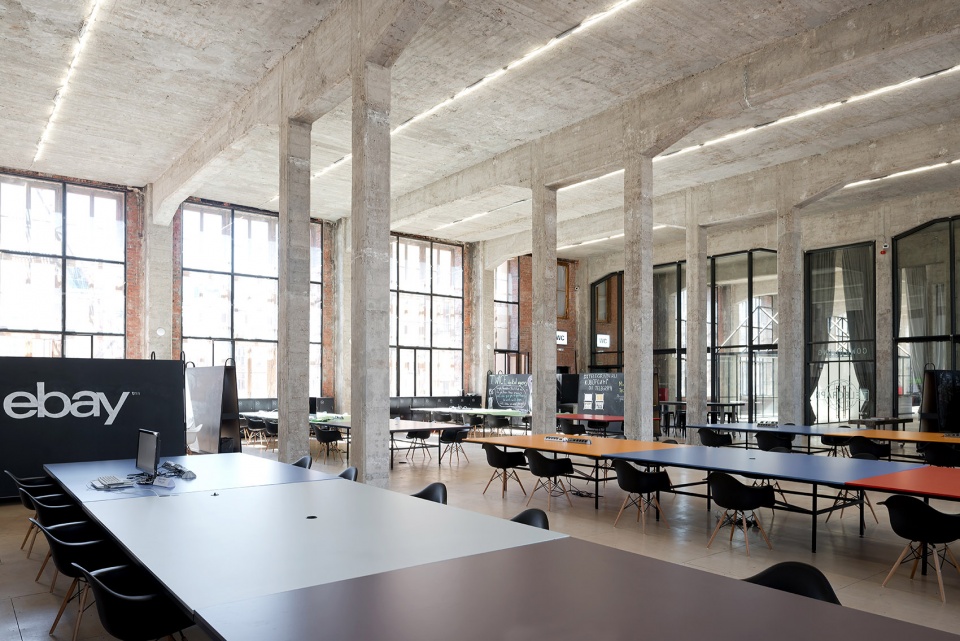 DI Telegraph by Archiproba Studios