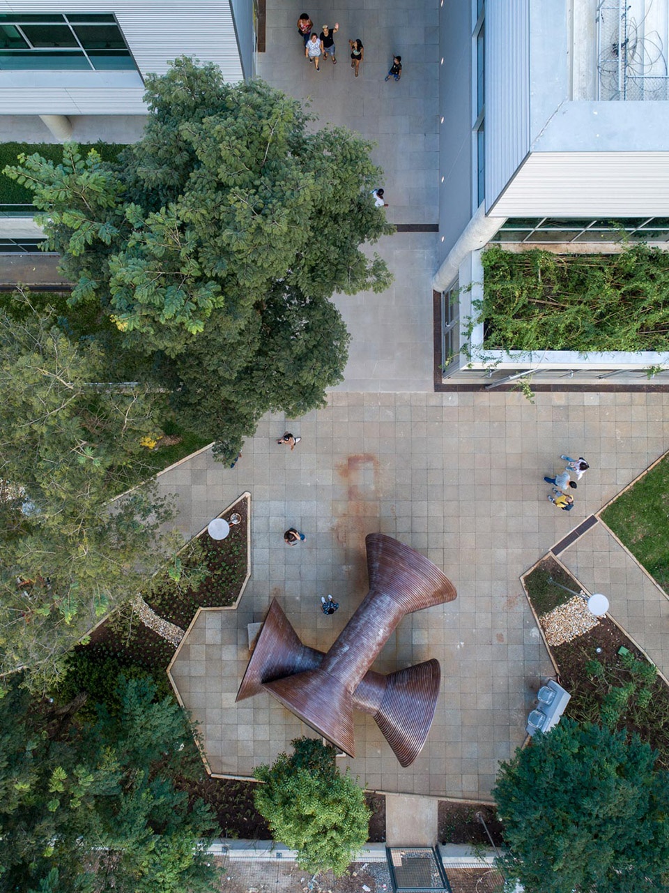 sesc guarulhos by dal pian arquitetos