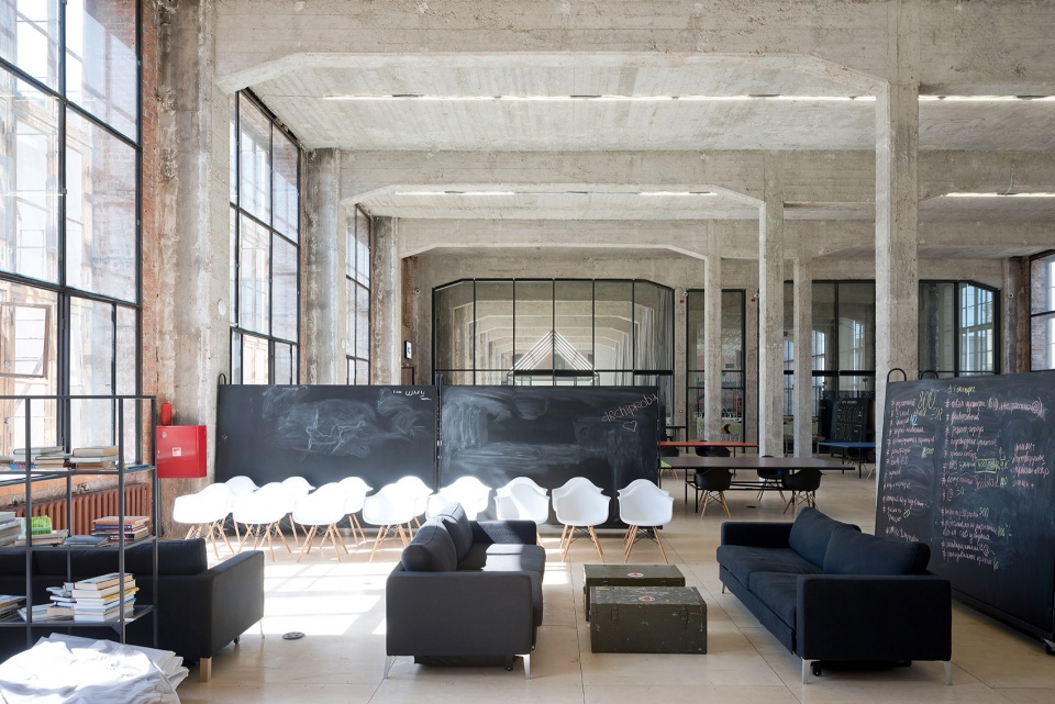 DI Telegraph by Archiproba Studios