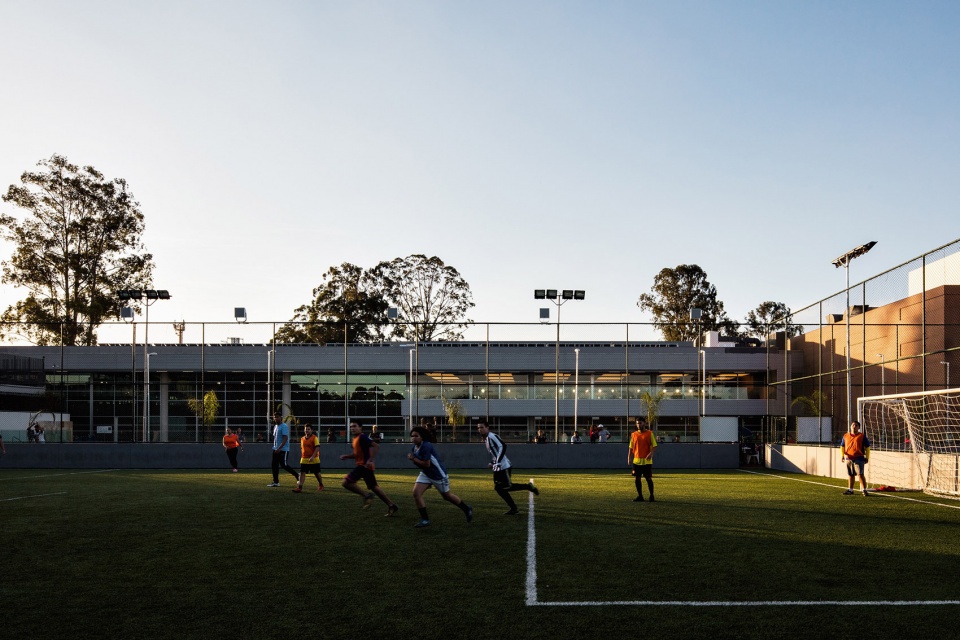 sesc guarulhos by dal pian arquitetos