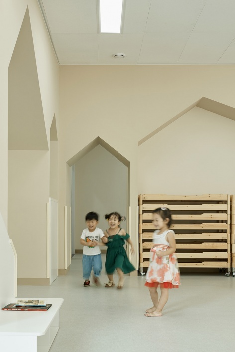zhengzhou akendun kindergarten china by zhengzhou qingcaodi interior design