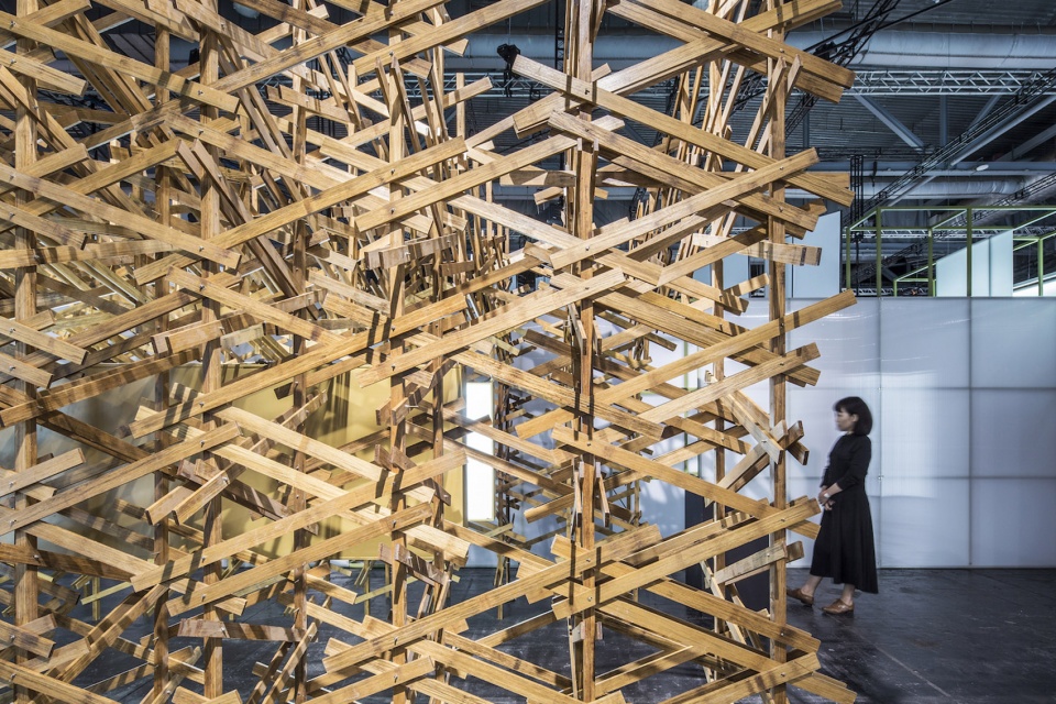 the cloud installation design of springtime along the river china by mat office