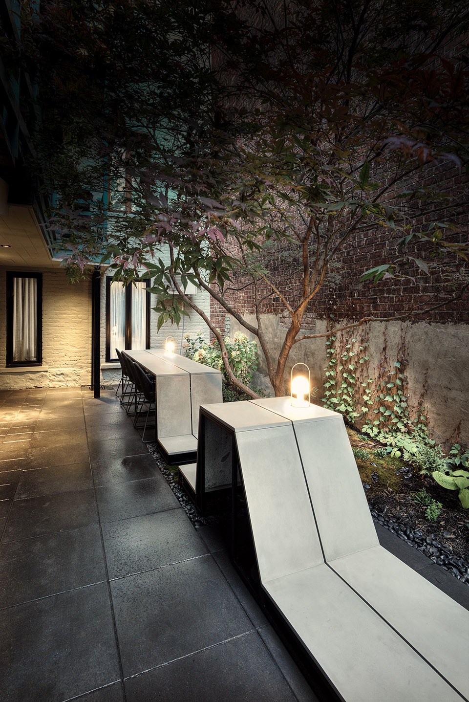 the inner courtyard by myto