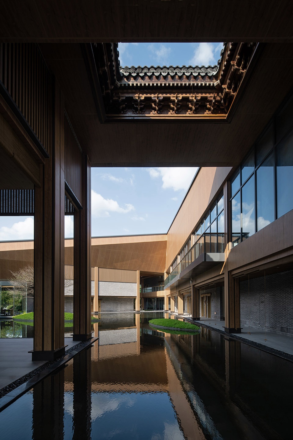 MOMA Lotus Resort Lacime Architects