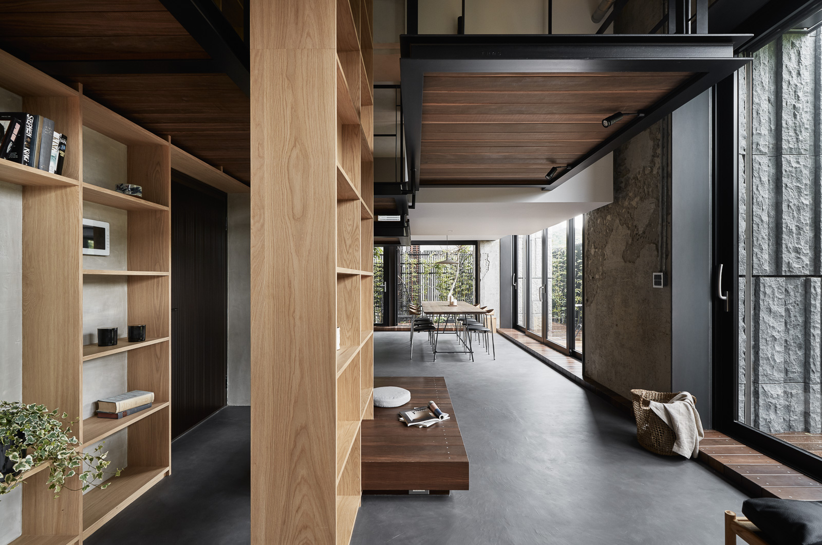 life in tree house by soar design
