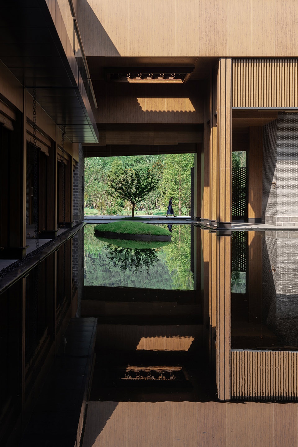 MOMA Lotus Resort Lacime Architects