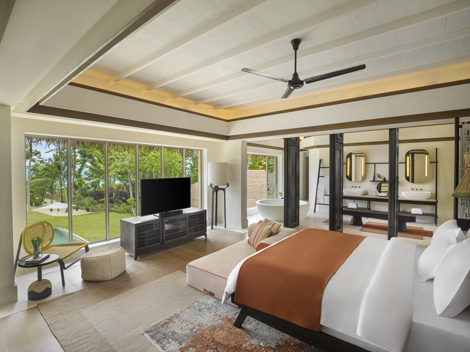 intercontinental maldives maamunagau resort by eco id avalon collective