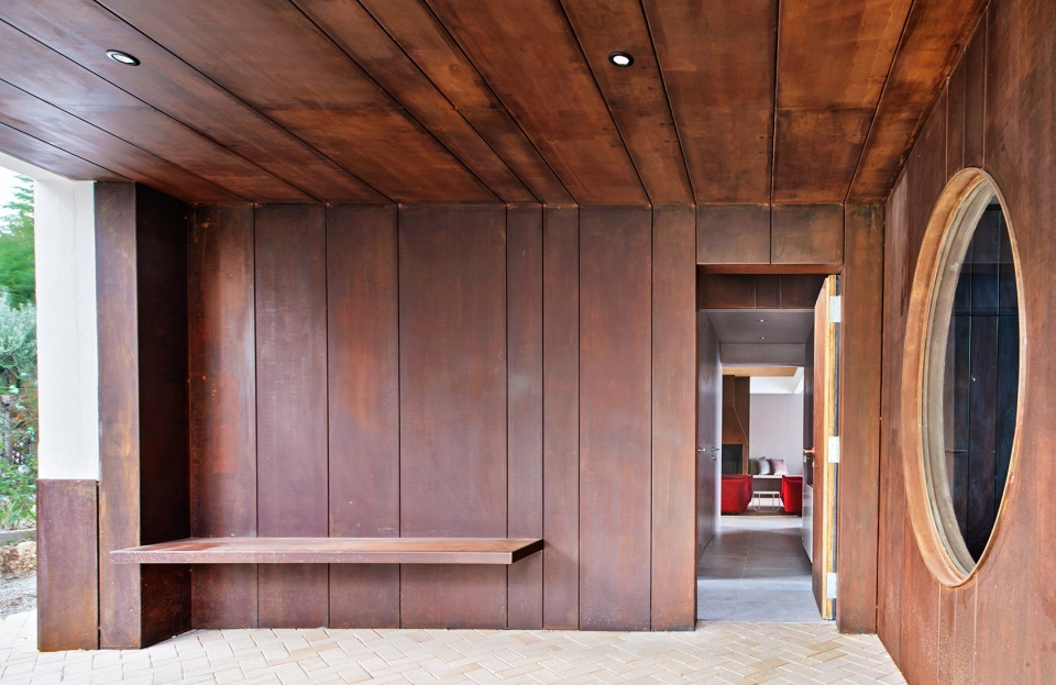 gallery house by raul sanchez architects