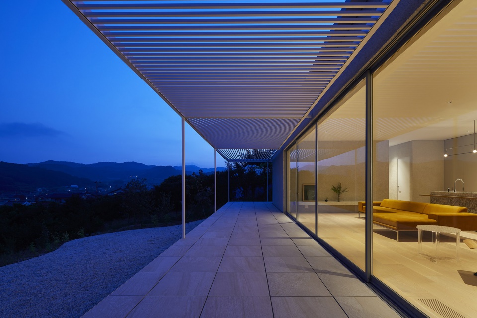 house in shiraiwa by 2id architects
