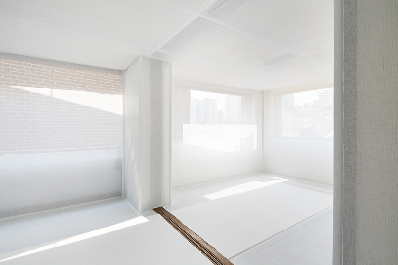 welcome and illusion by ​archiworkshop