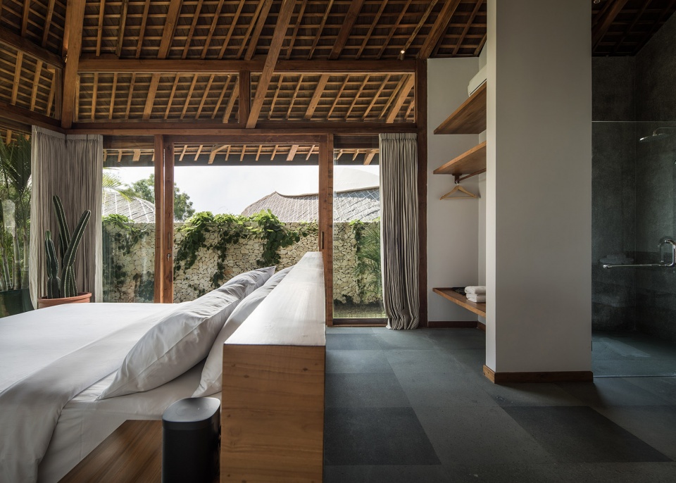 ocean view 3 carbon house by alexis dornier