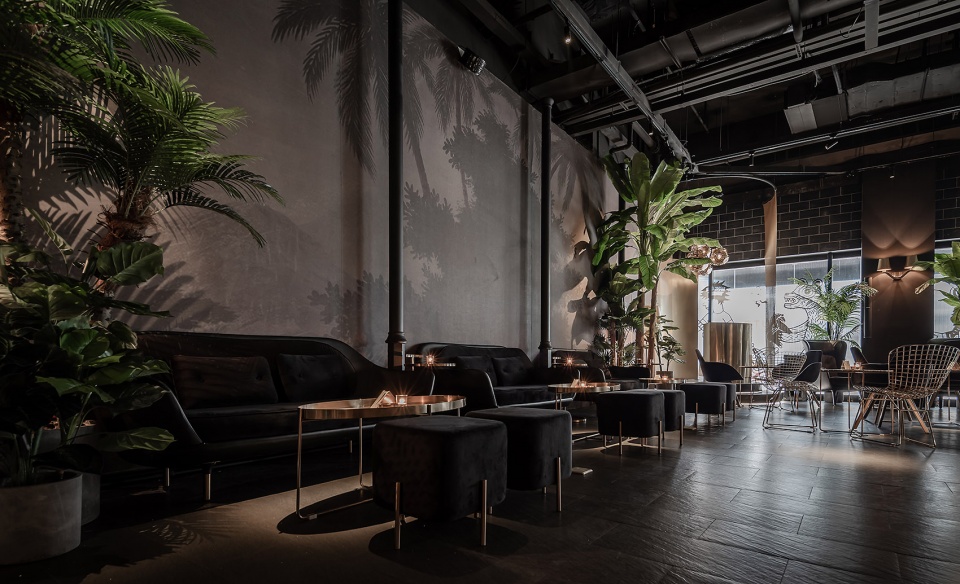 pluto bar china by triostudio