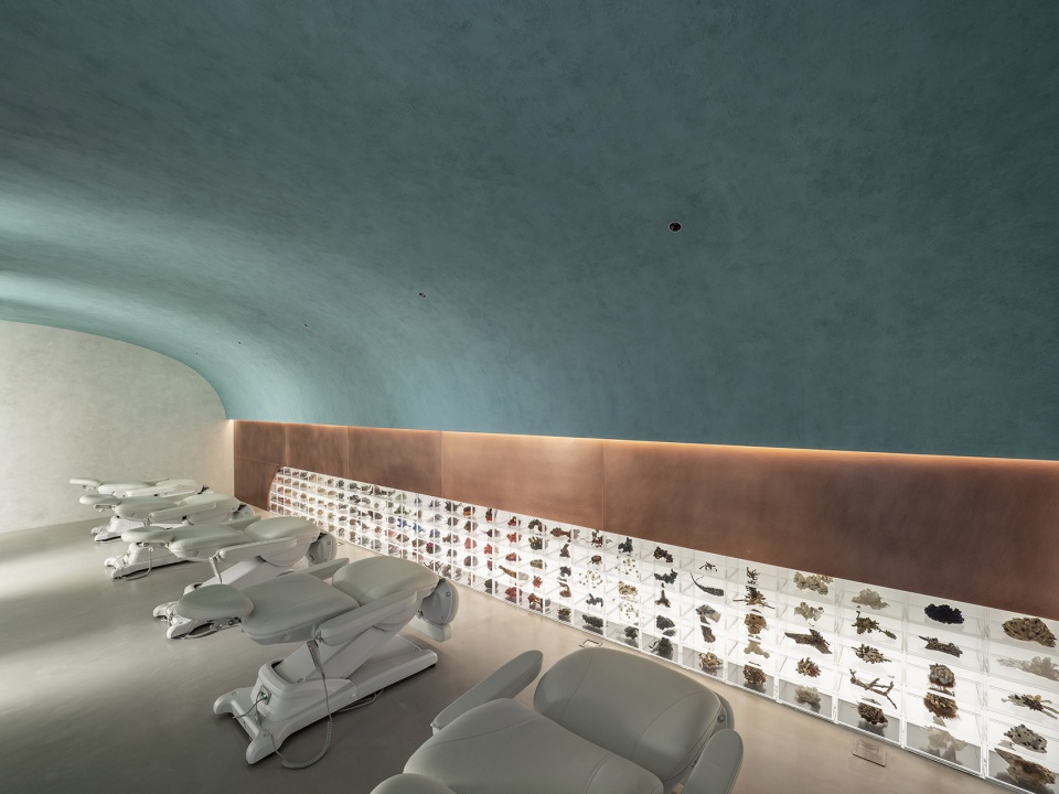 exhibition of frozen time china by waterfrom design