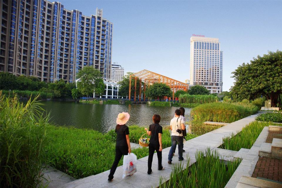 zhongshan shipyard park china by turenscape