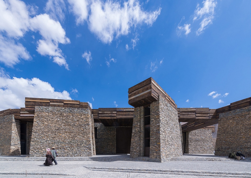jianamani visitor center china by atelier teamminus