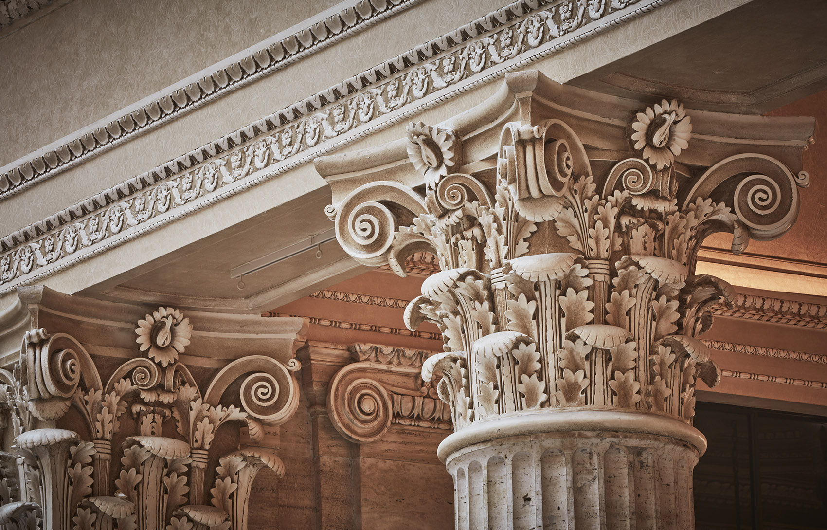 restoration of chicagos historic union station great hall by goettsch partners