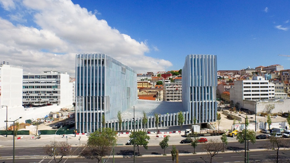 EDP Headquarters by Aires Mateus