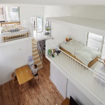 Balcony House by Takeshi Hosaka Architects