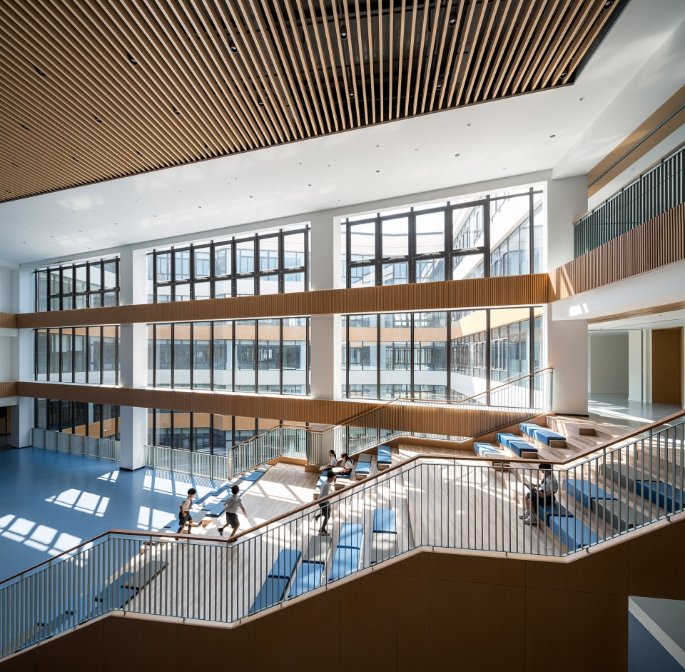 shanghai united international school qingpu campus china by tobe architects