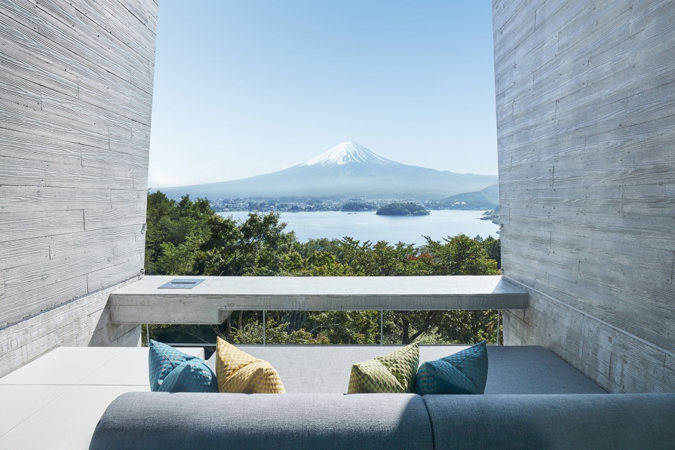 hoshinoya fuji by azuma architect associates