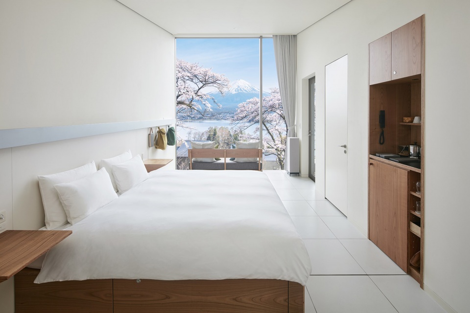 hoshinoya fuji by azuma architect associates