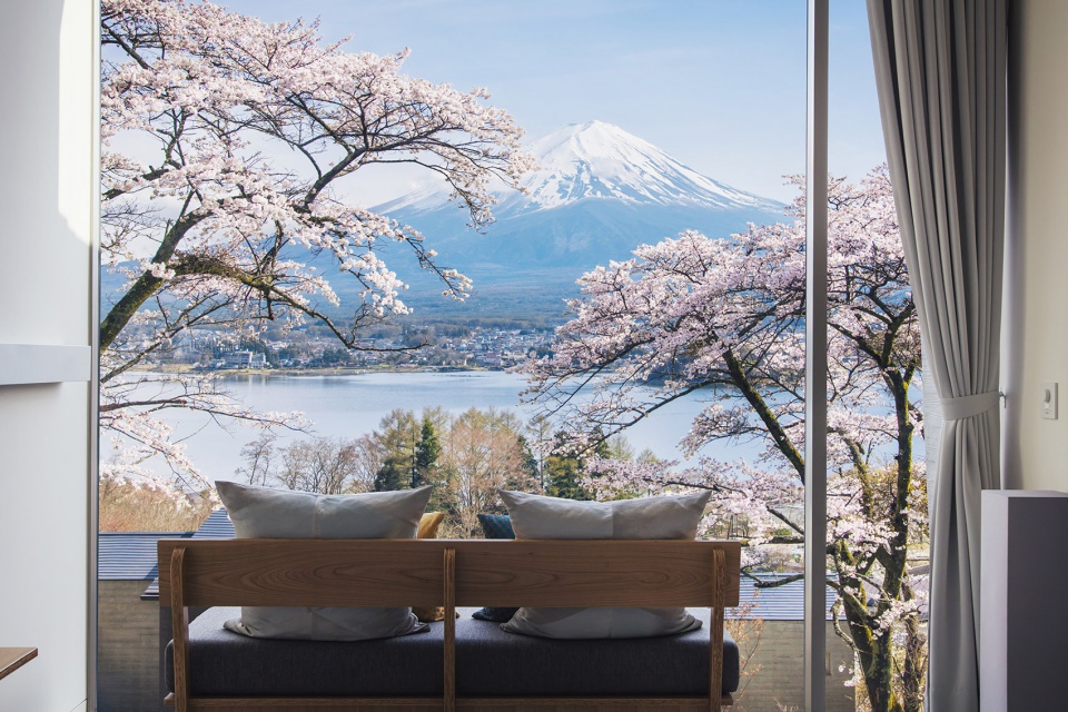 hoshinoya fuji by azuma architect associates