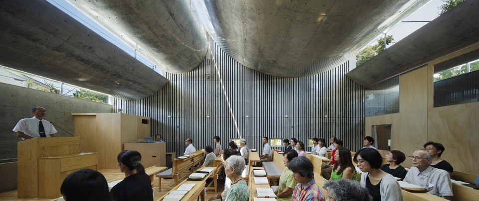 shonan christ church by takeshi hosaka architects